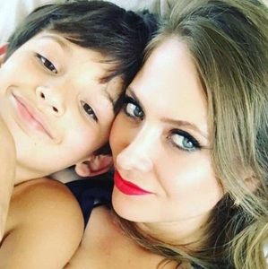 Meet your Posher, Ana